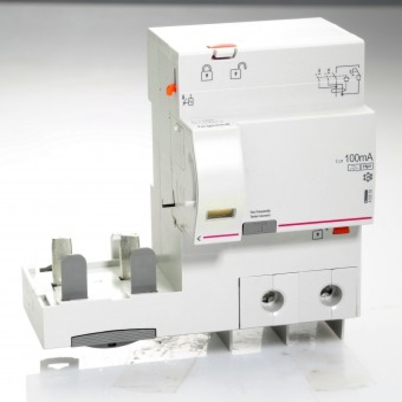 Legrand DX3 RCD add on module for 125A - Double Pole 240 V~, HPI Type (100 mA)